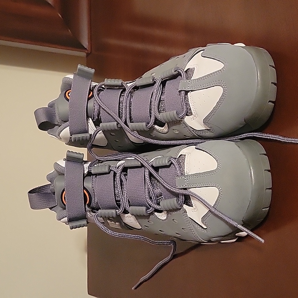 Nike Air Max CB4